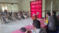 Polres Lombok Barat Gelar Penyuluhan Anti Narkoba dan Pernikahan Dini di SMA Gerung (2) Polres Lombok Barat Gelar Penyuluhan Anti Narkoba dan Pernikahan Dini di SMA Gerung